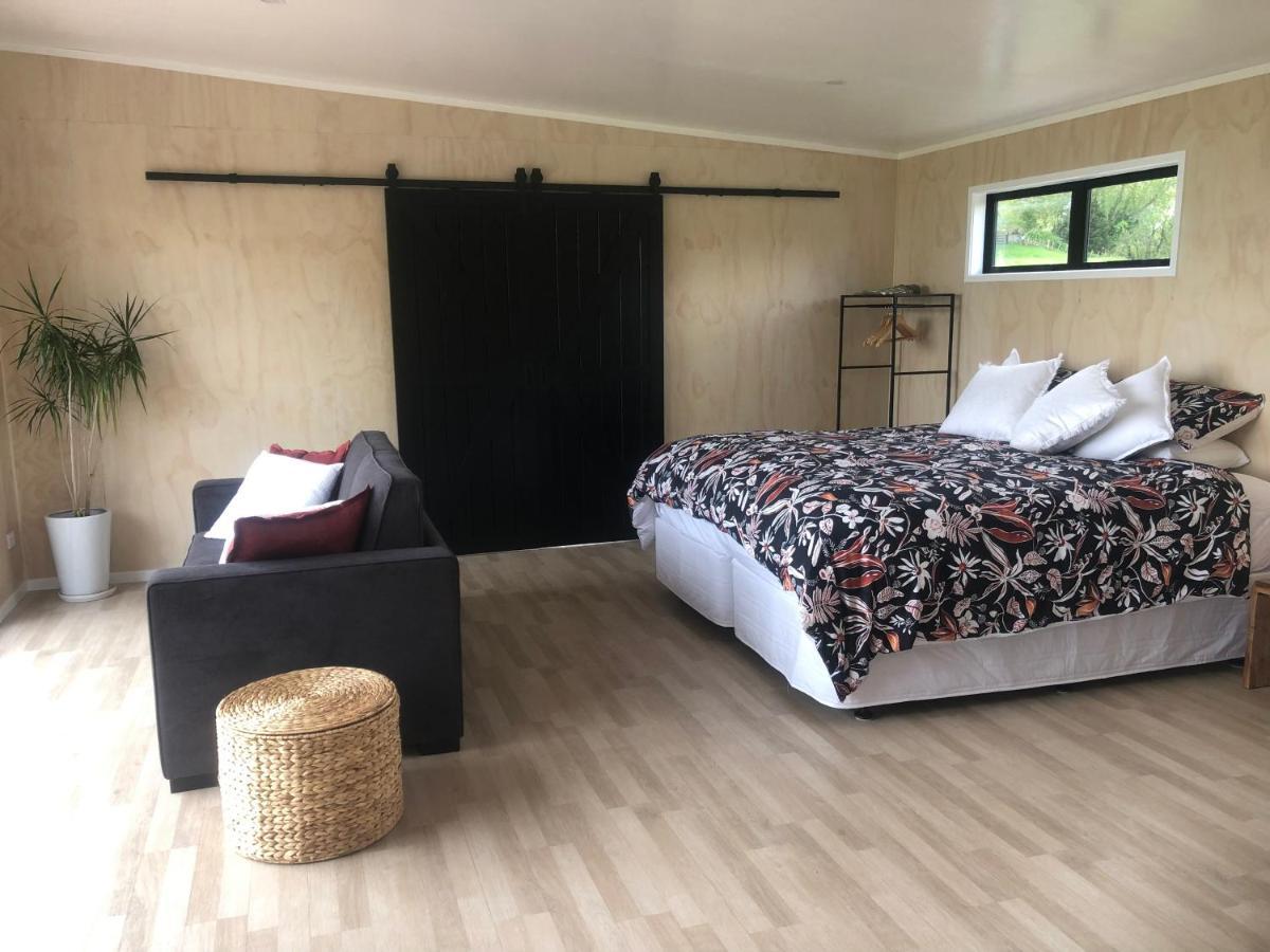Whakaipo Bay Cabin Retreat Taupo Eksteriør bilde